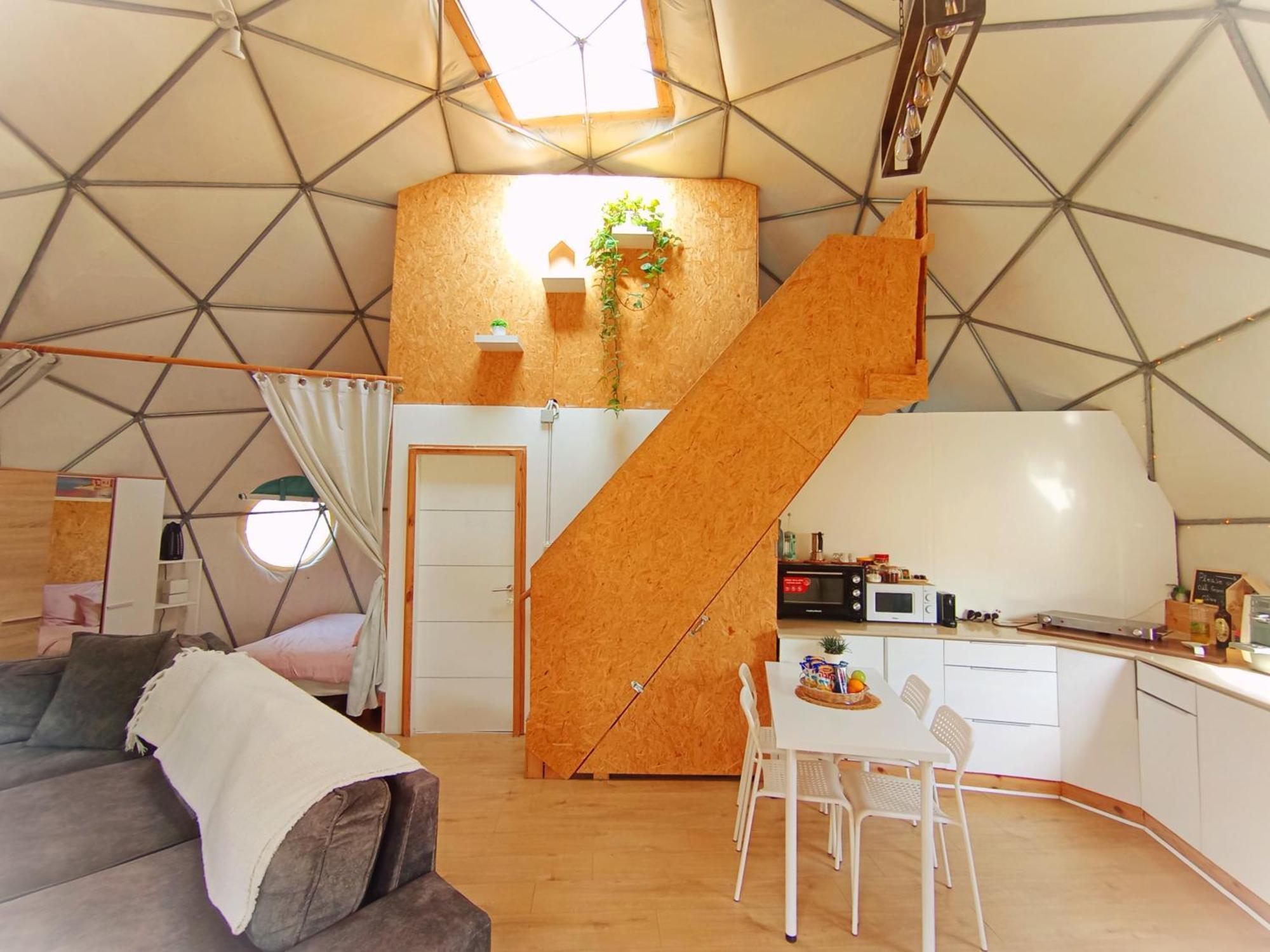 Olive Dome - כיפה גיאודזית ענקית ומודרנית בין עצי הזית Yavneʼel Exterior foto
